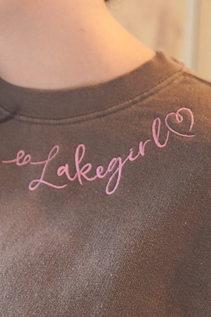 Lakegirl Women & Ladies Lake Apparel,Sweathirts,T-shirts,Hats,Gifts